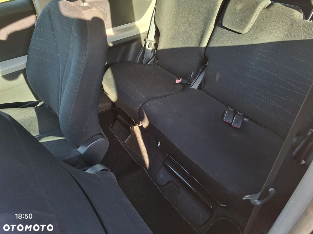Toyota Yaris 1.0 VVT-i Team - 11