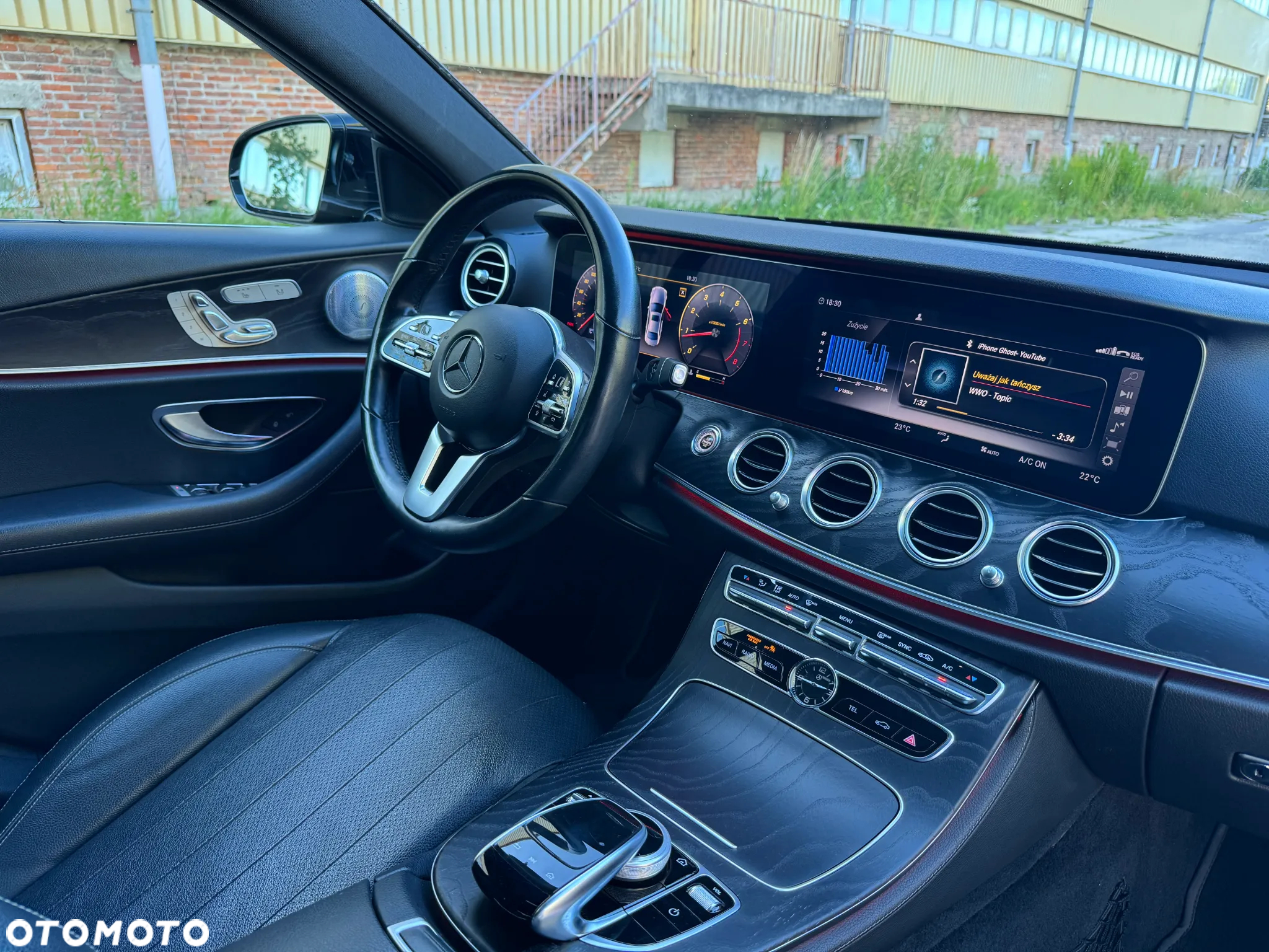Mercedes-Benz Klasa E 350 9G-TRONIC AMG Line - 14