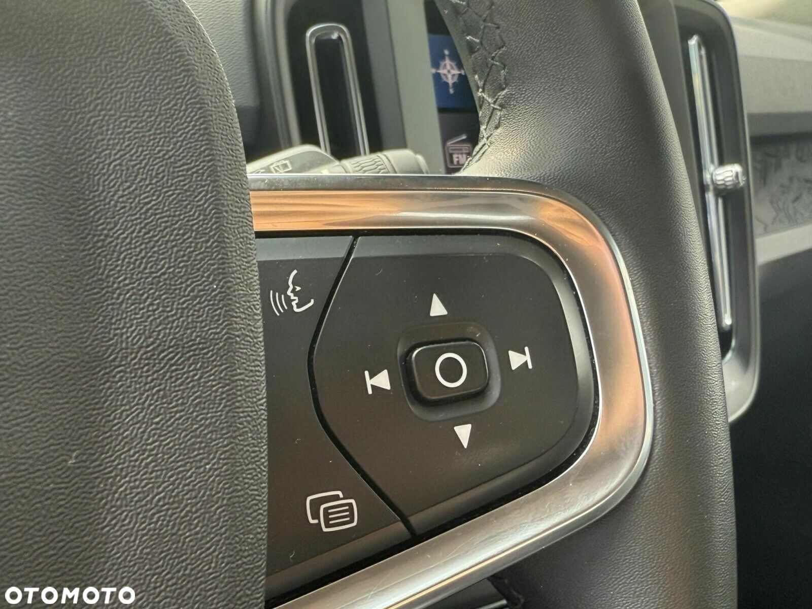 Volvo XC 40 - 17