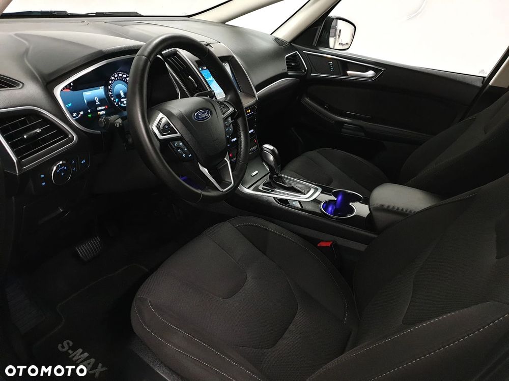Ford S-Max 2.0 TDCi Titanium PowerShift - 38