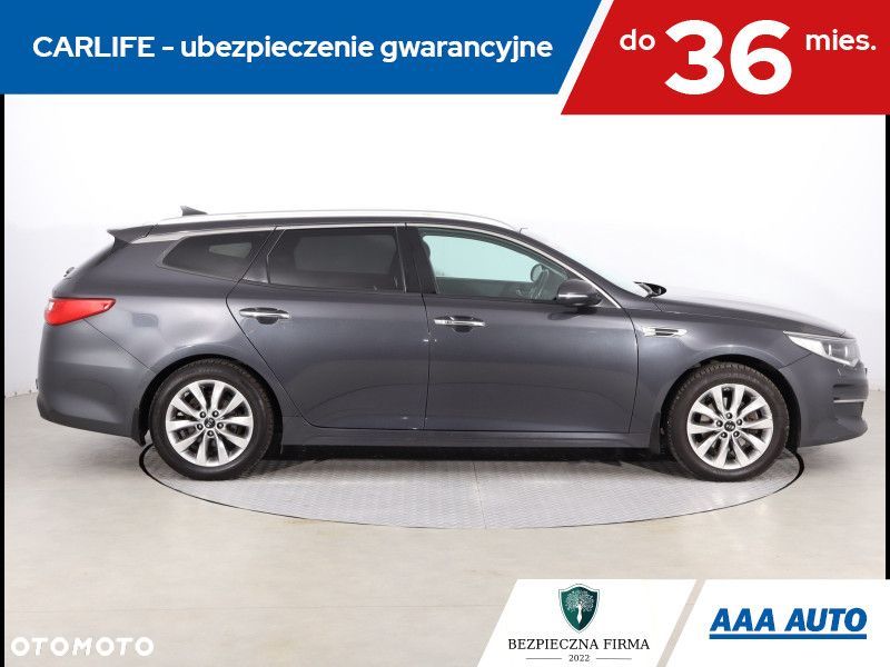 Kia Optima - 7