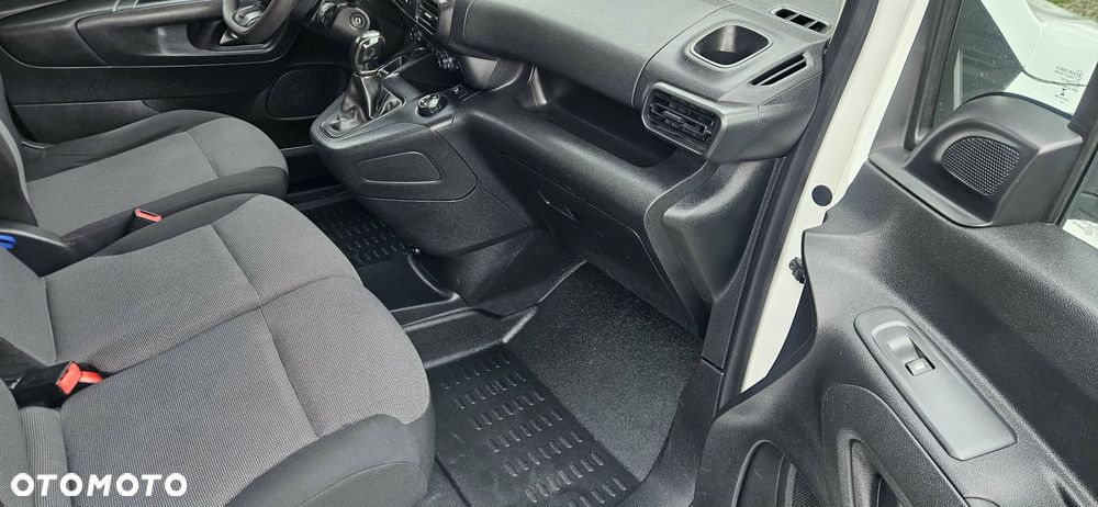 Citroën BERLINGO - 9