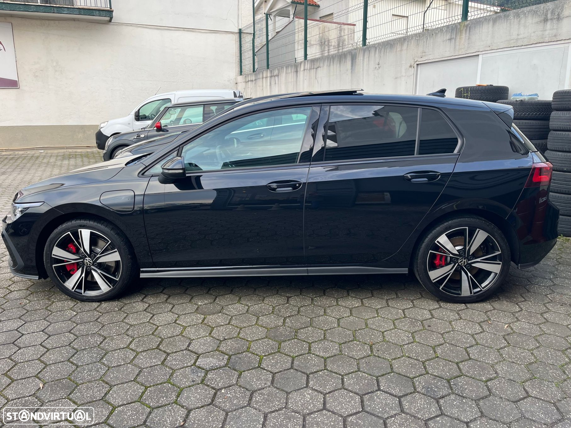 VW Golf 1.4 TSI GTE DSG - 24