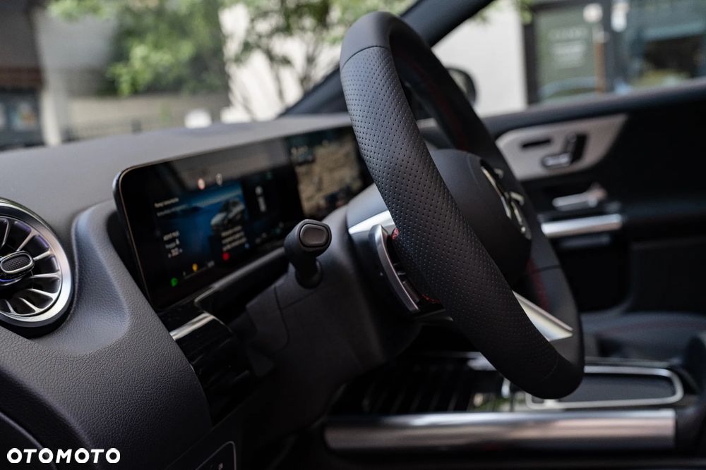 Mercedes-Benz GLA 200 mHEV AMG Line 7G-DCT - 22