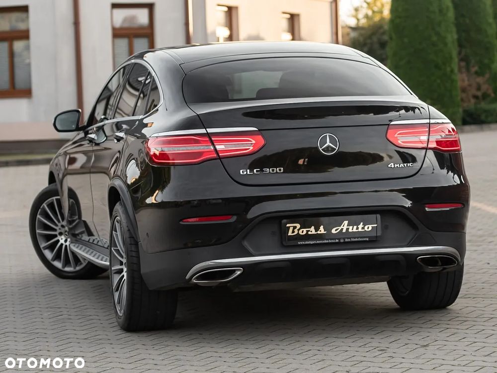 Mercedes-Benz GLC 300 4-Matic - 8