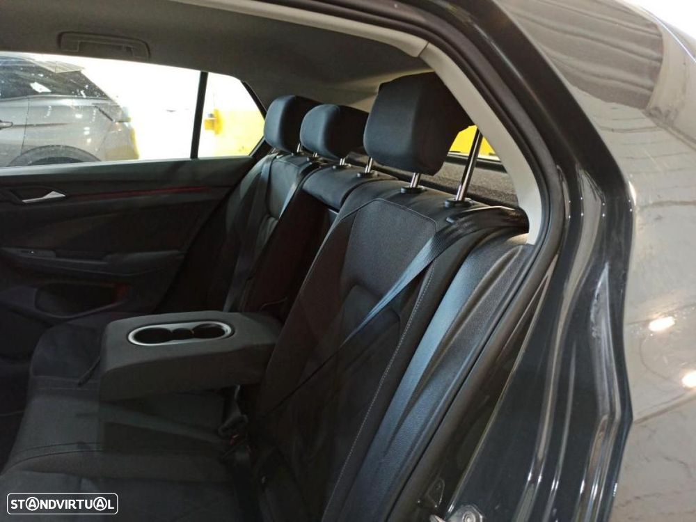 VW Golf 1.4 TSI e-Hybrid DSG - 4