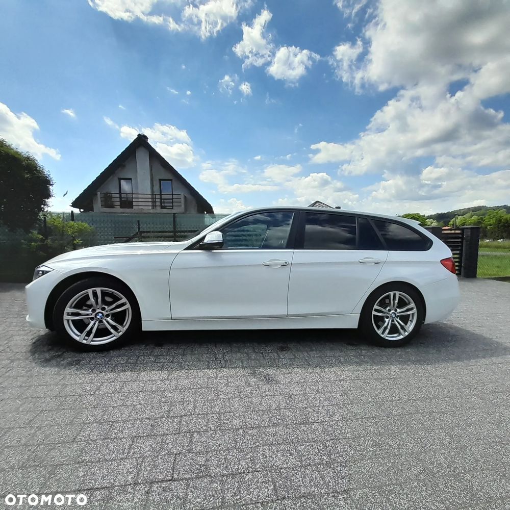 BMW Seria 3 318d - 1