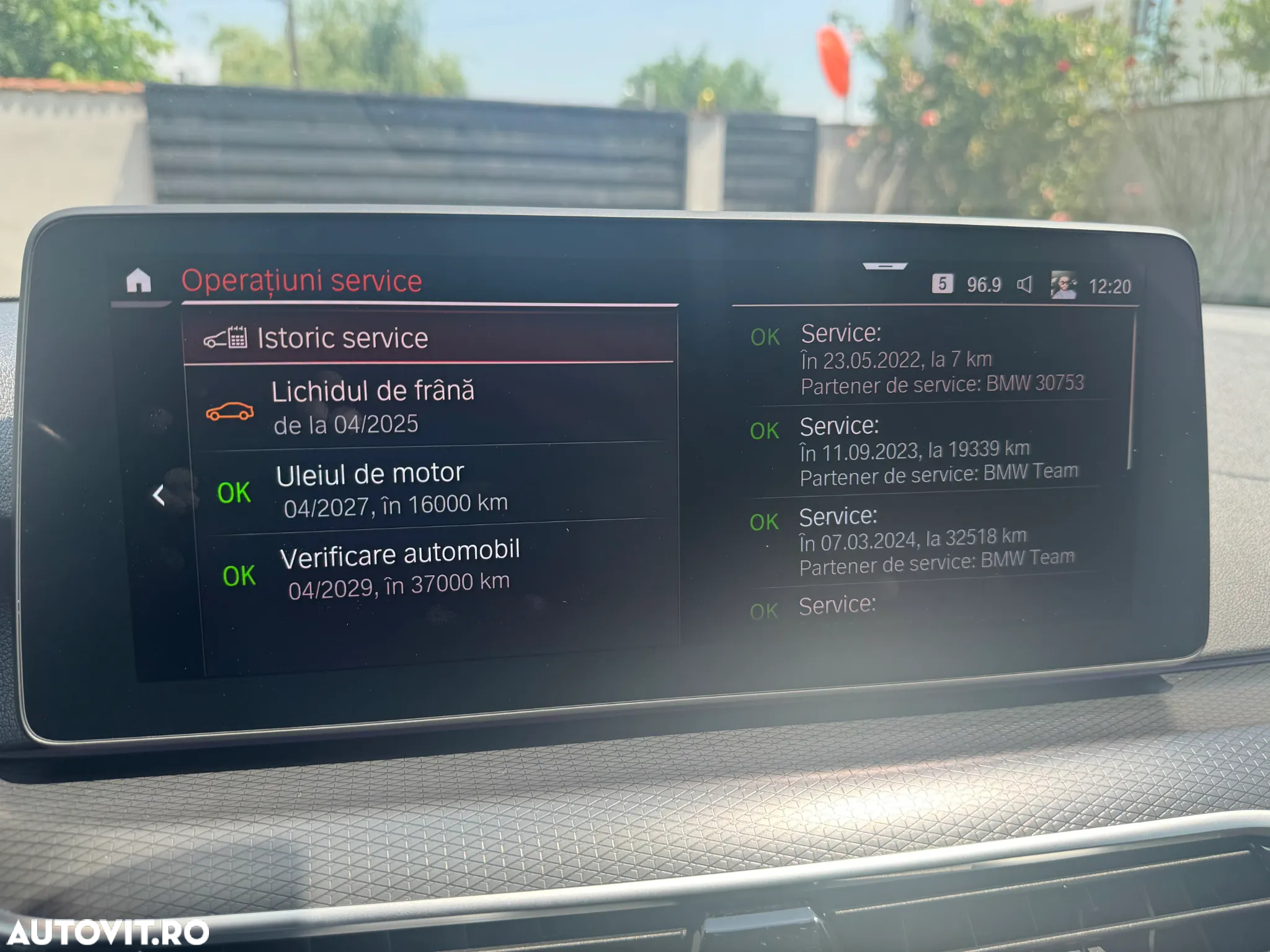 BMW Seria 5 520d xDrive AT MHEV - 15