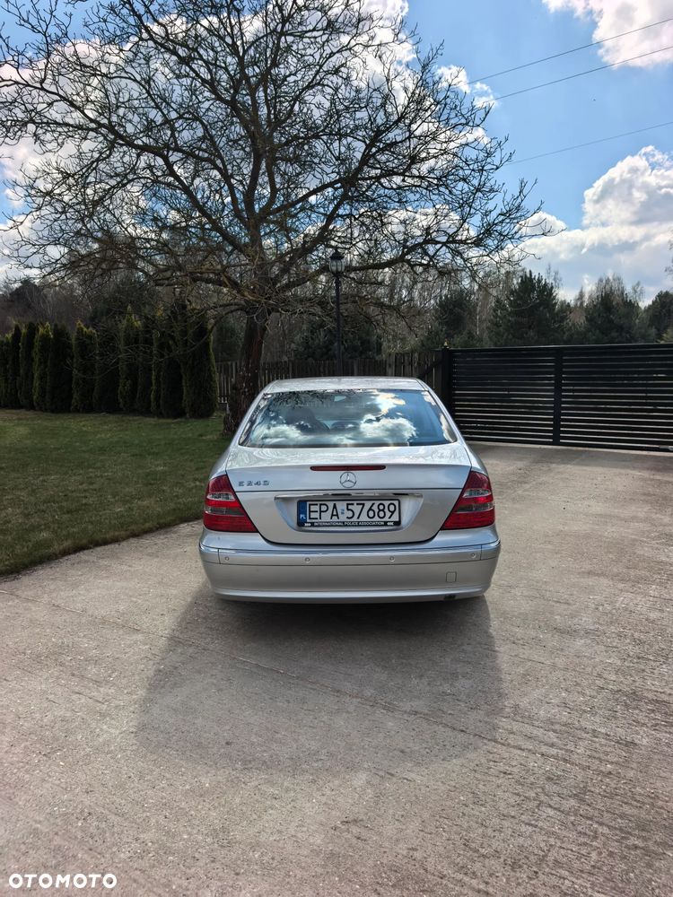 Mercedes-Benz Klasa E - 5