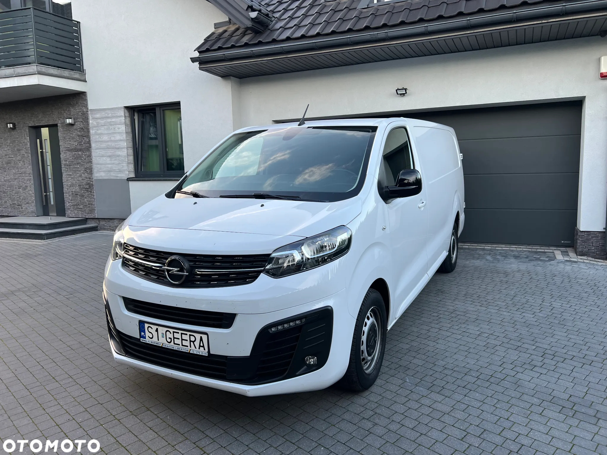 Opel Vivaro - 2