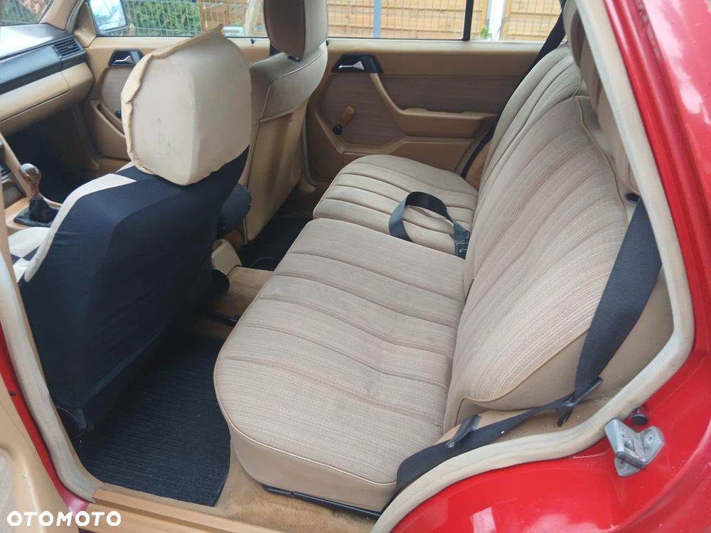 Mercedes-Benz W124 (1984-1993) - 19