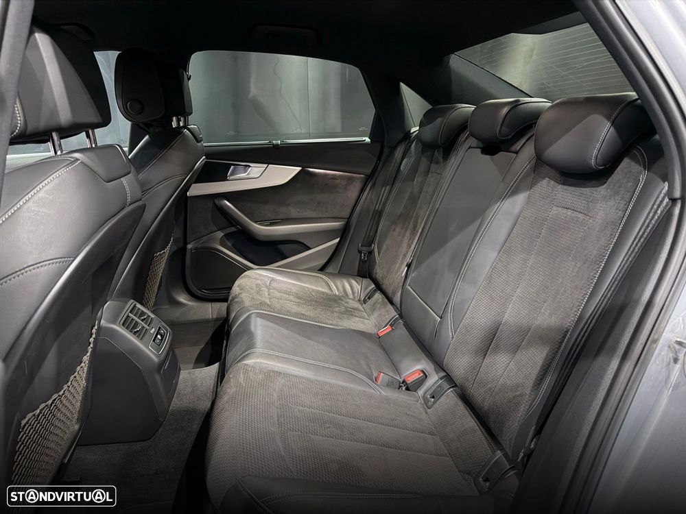 Audi A4 2.0 TDI S-line S tronic - 38