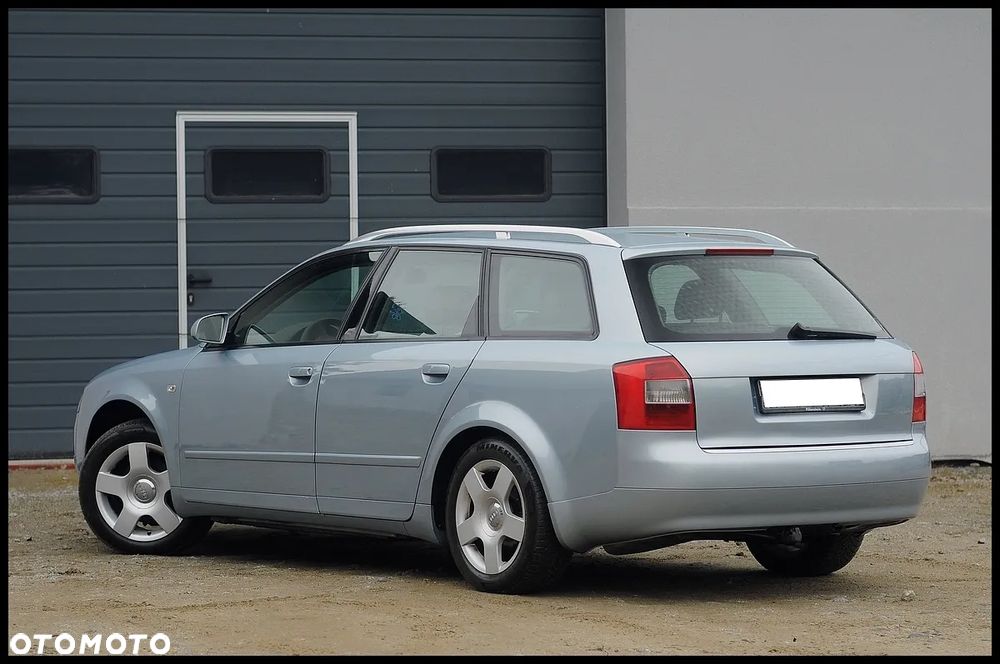 Audi A4 Avant - 21