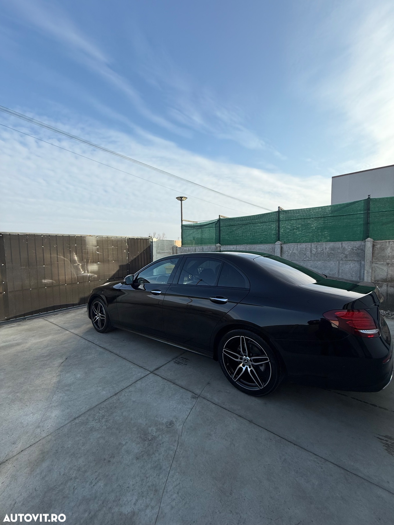 Mercedes-Benz E 220 d Aut. - 12