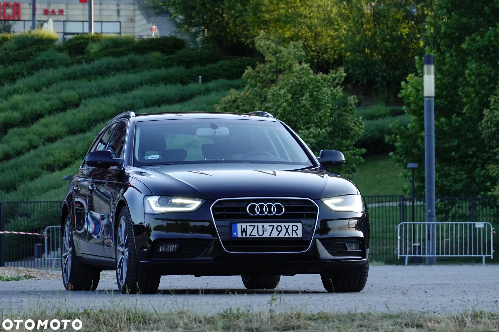 Audi A4 2.0 TDI Multitronic - 1