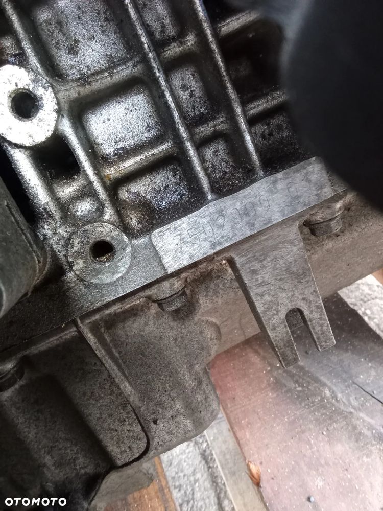 Silnik BMW E39 2,2 benzyna 750290001 - 3