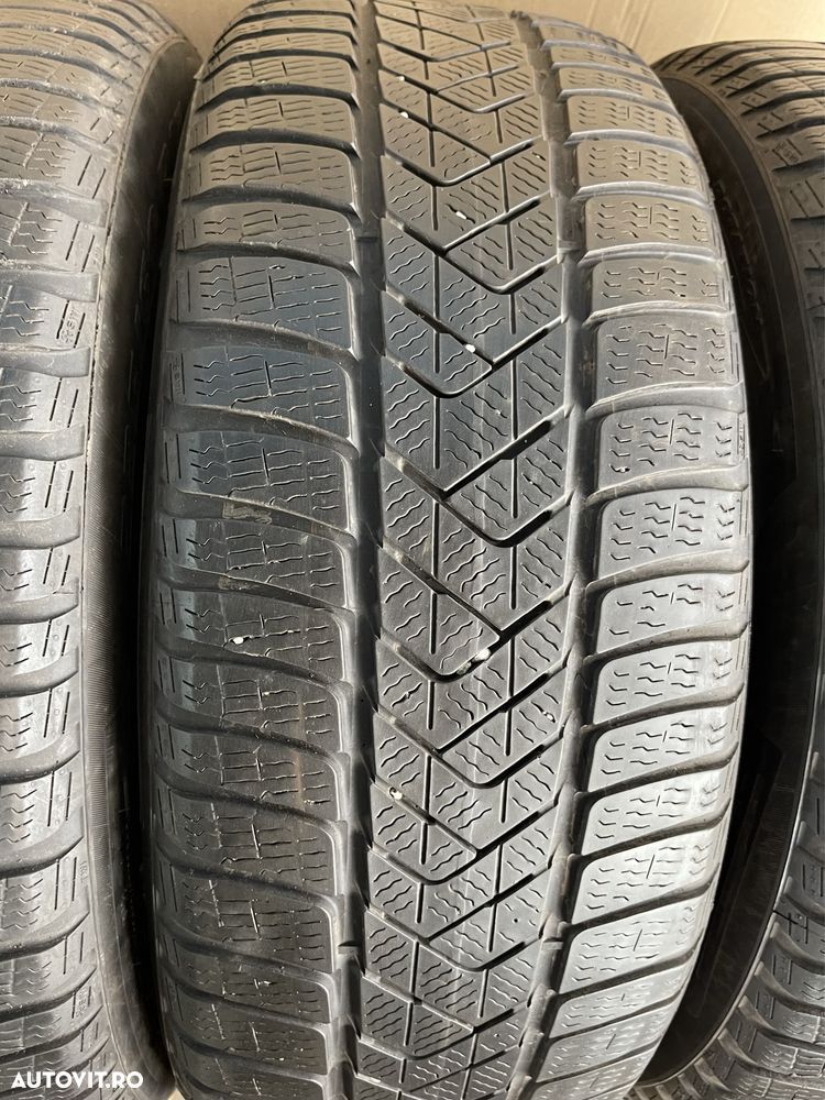 225/60R17 Pirelli SOTTOZERO 3 2 bucati - 2