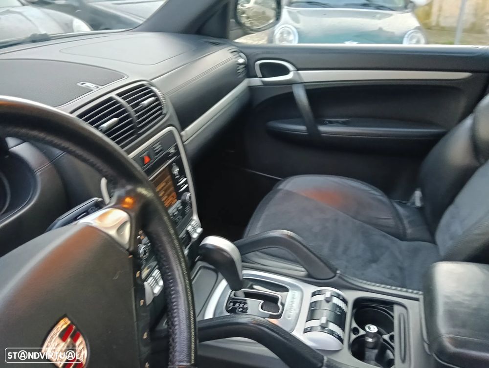 Porsche Cayenne Standard - 23