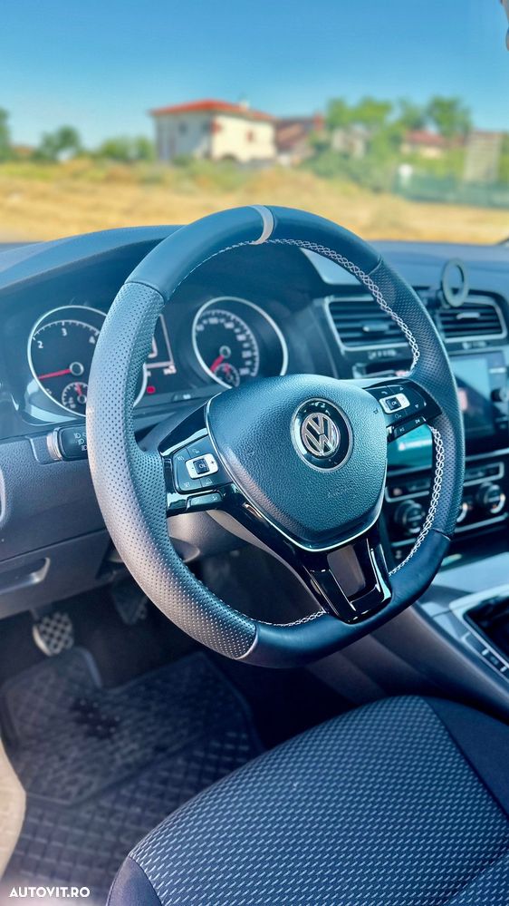 Volkswagen Golf 1.6 TDI Trendline - 6