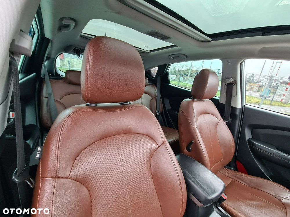 Hyundai ix35 2.0 CRDi 4WD Premium - 24