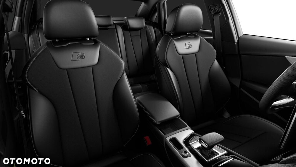 Audi A4 Limousine - 8