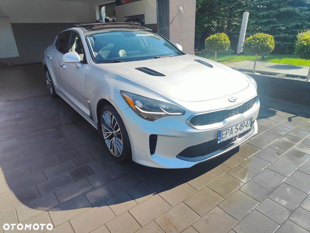 Kia Stinger - 20