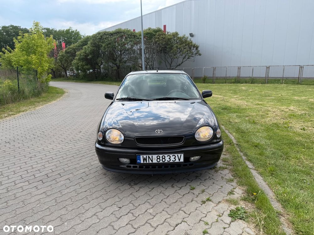 Toyota Corolla - 3