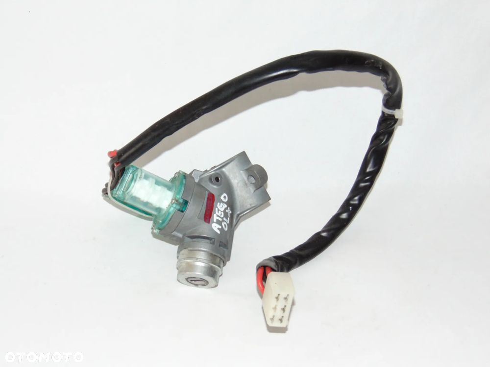 マッキ　 Stacyjka z zamkiem VOLVO wozidło ładowarka 15082295