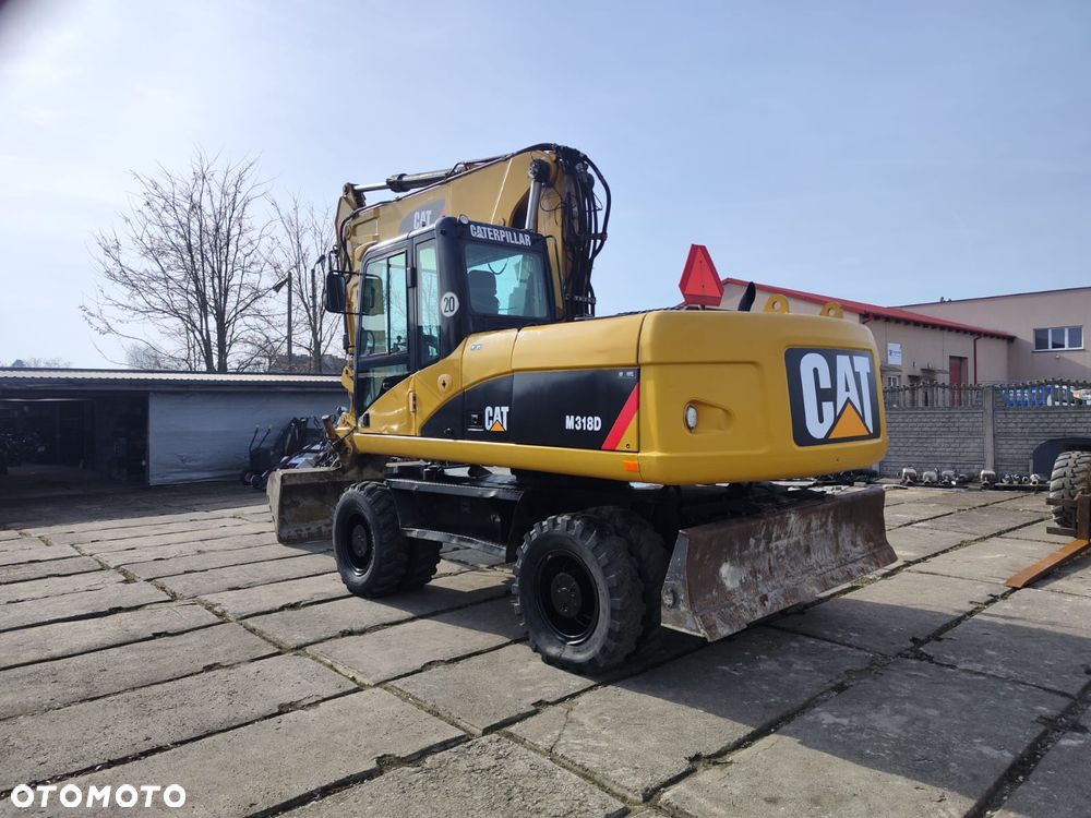 Caterpillar 318D - 7