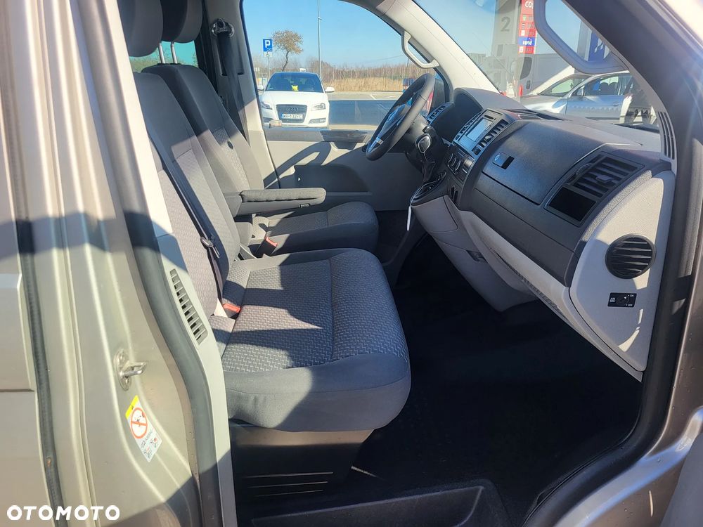 Volkswagen Transporter - 29