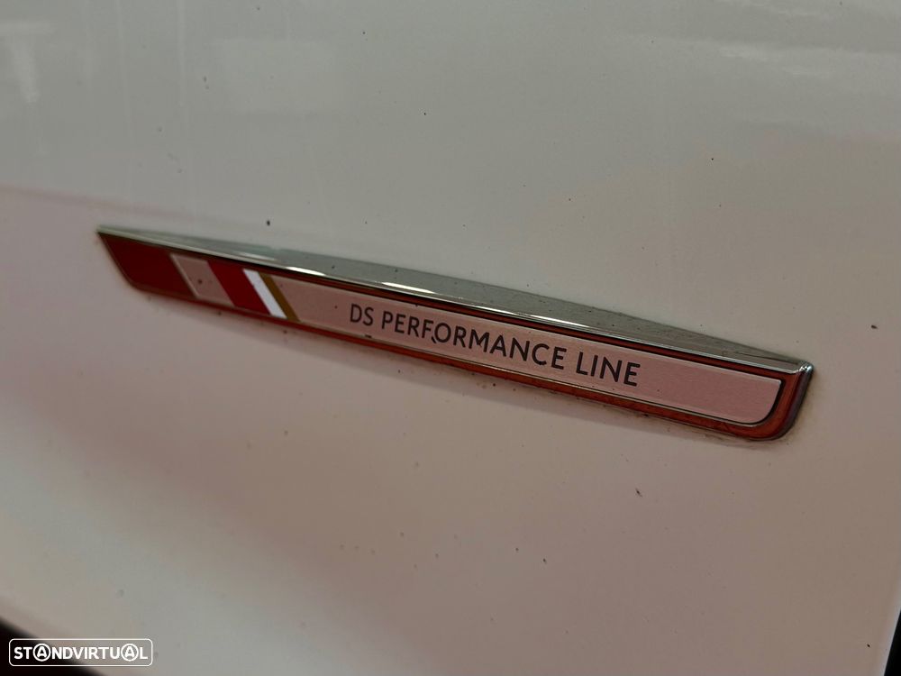 DS DS7 Crossback 1.5 BlueHDi Performance Line EAT8 - 7