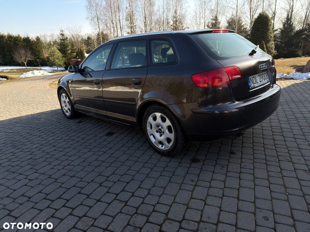 Audi A3 Sportback 2.0 TDI Ambition - 12