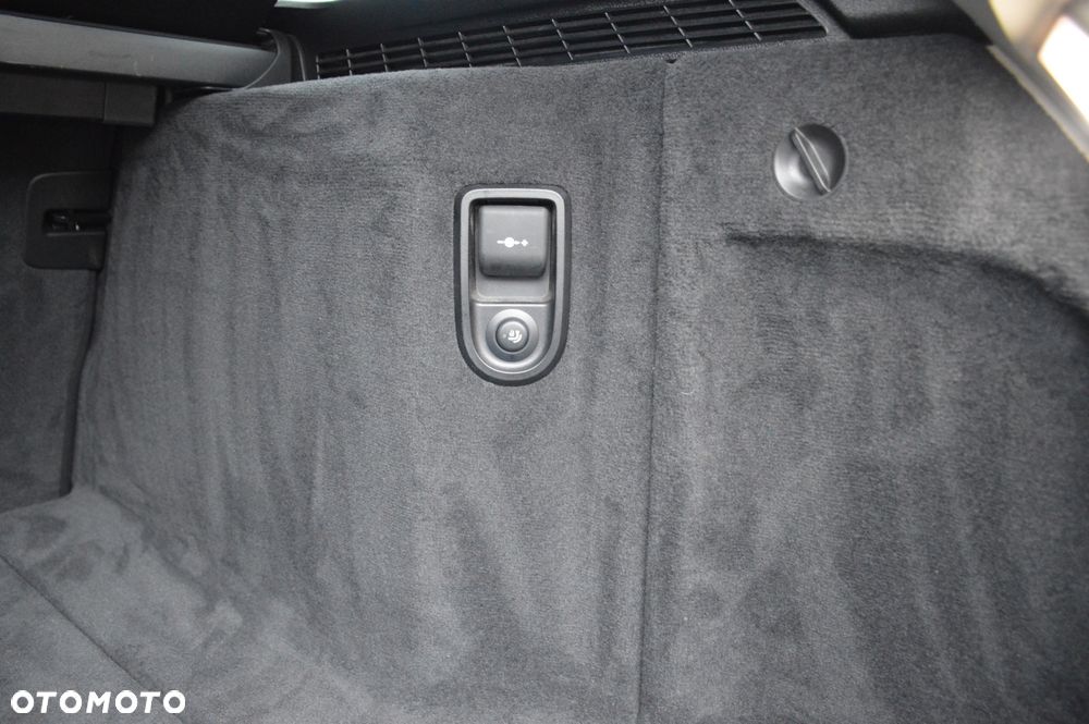 BMW Seria 5 520d xDrive Sport Line sport - 35