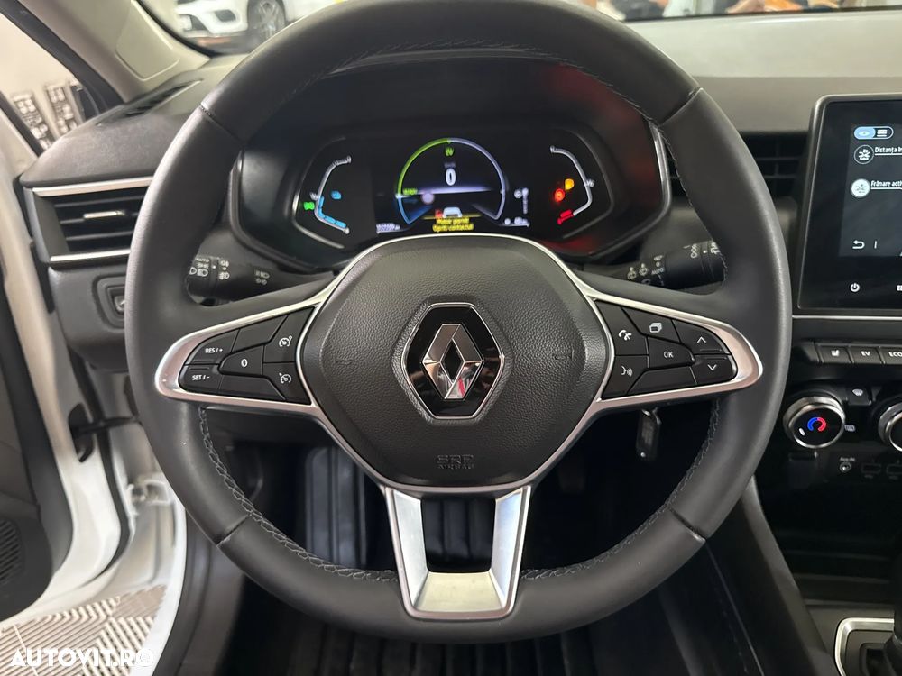 Renault Clio - 16