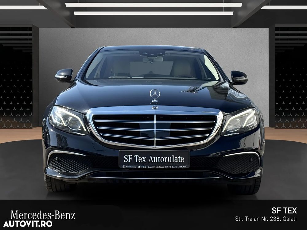 Mercedes-Benz E 200 4MATIC 9G-TRONIC Exclusive - 9
