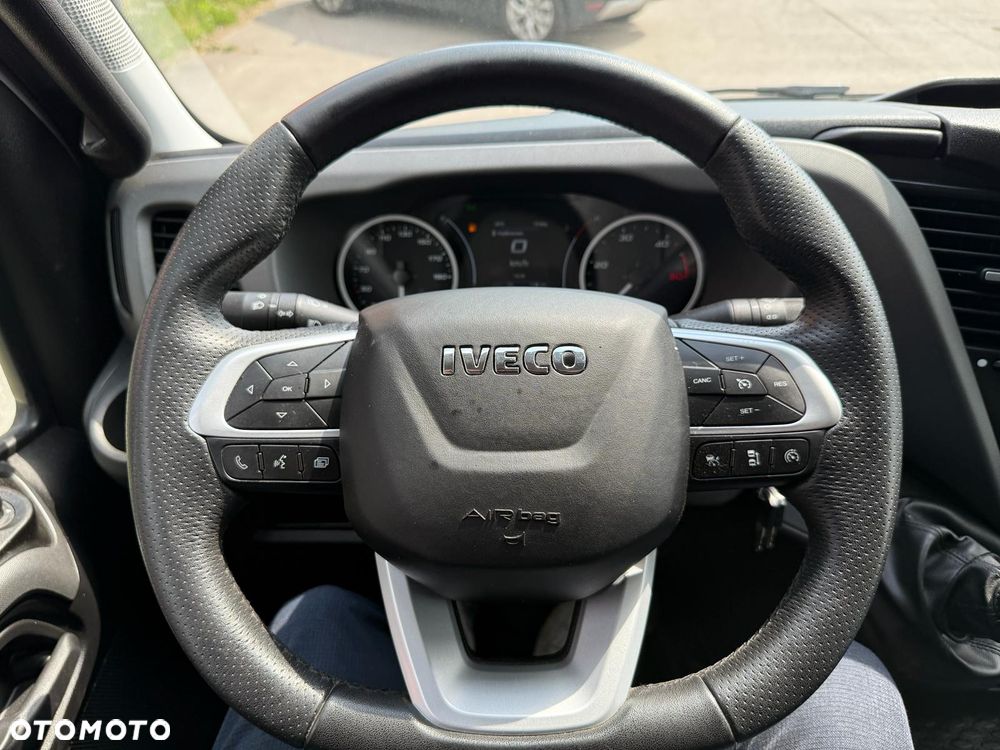 Iveco Daily 50C18, 3.0 180KM, Wysoki kontener, DMC 3,5t, Niski przebieg - 21