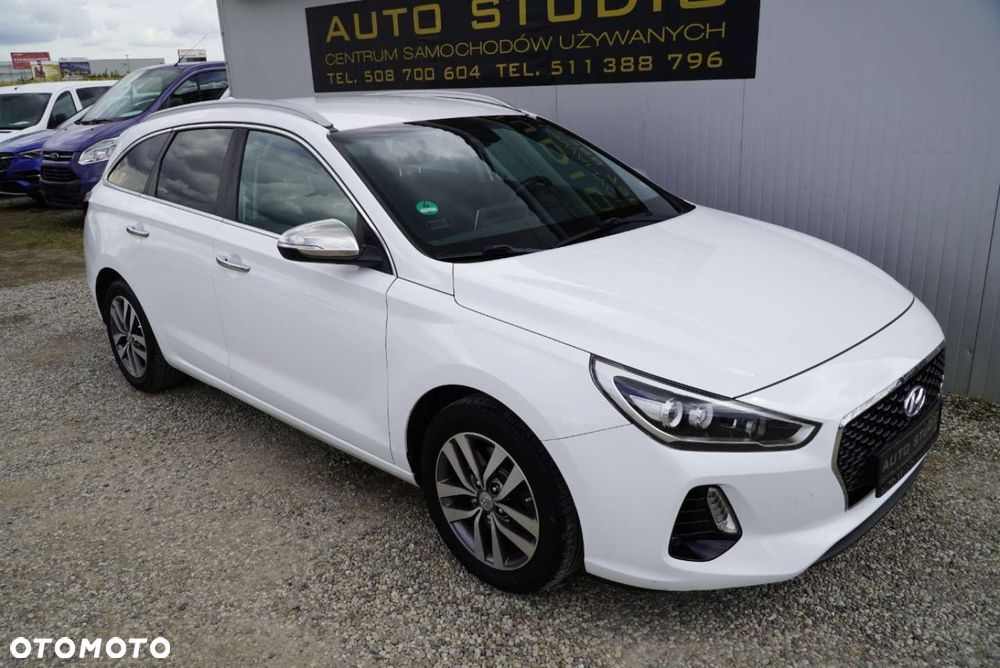 Hyundai i30 1.0 T-GDI Intro Edition - 2