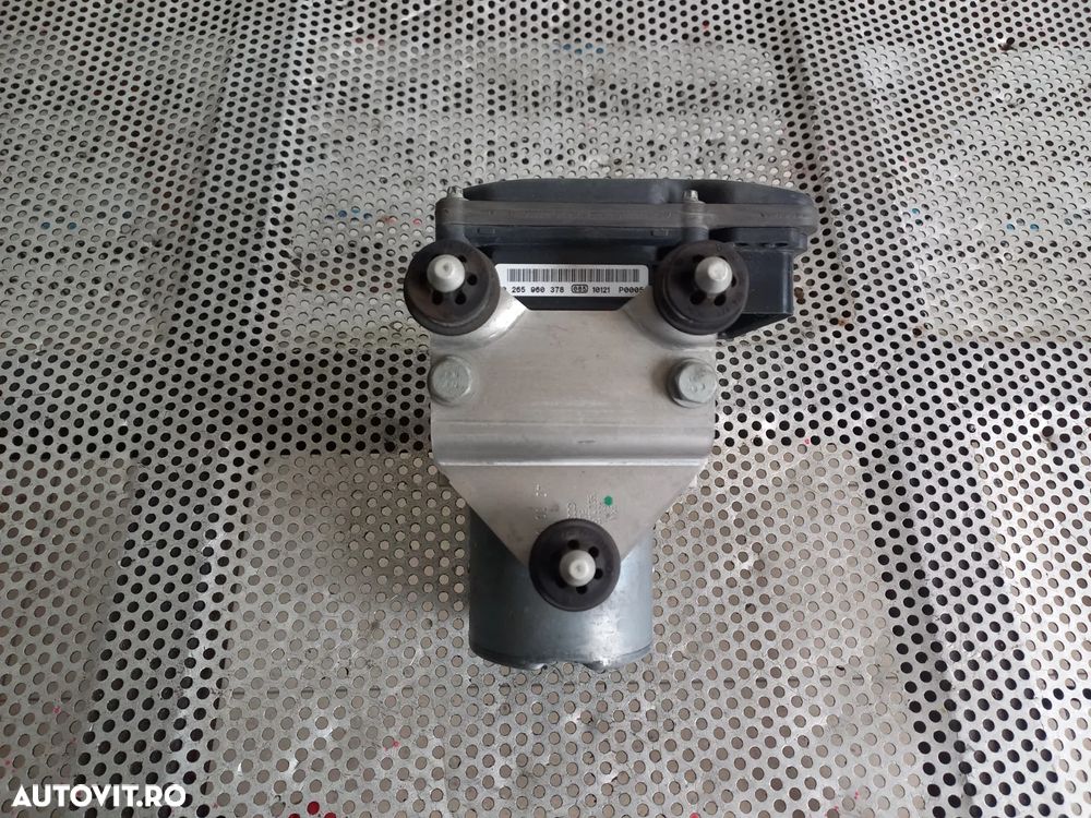 Modul Pompa Unitate ABS Audi A8 4H D4 An 2010-2011-2012-2013-2014-2015-2016-2017 Cod 4H0907379C Dezmembrez Audi A8 4H D4 3.0 Tdi Quattro Motor CDT Cutie MXU Volan Stanga - Dezmembrari Arad - 7