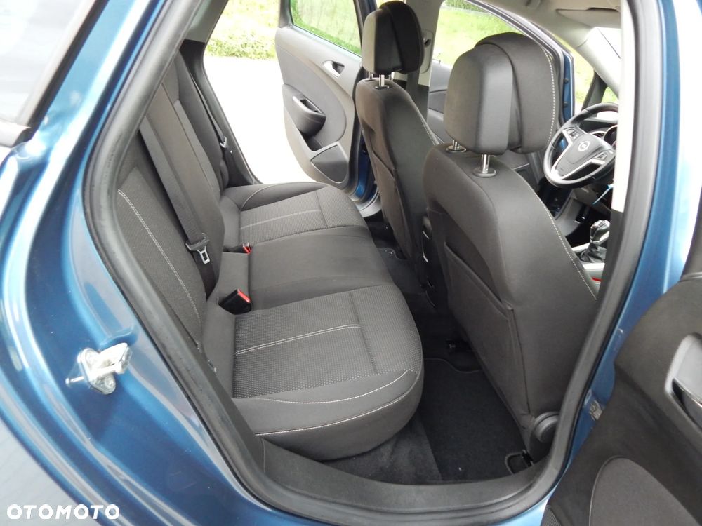 Opel Astra 1.4 T Cosmo EU6 - 20