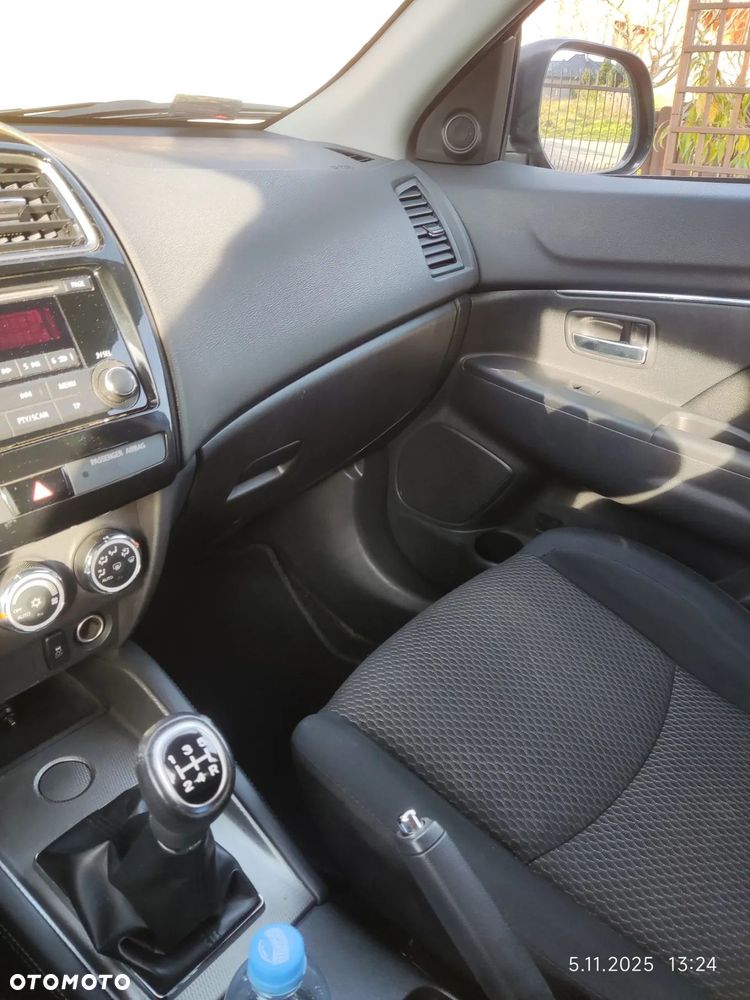 Mitsubishi ASX 1.6 Invite - 11