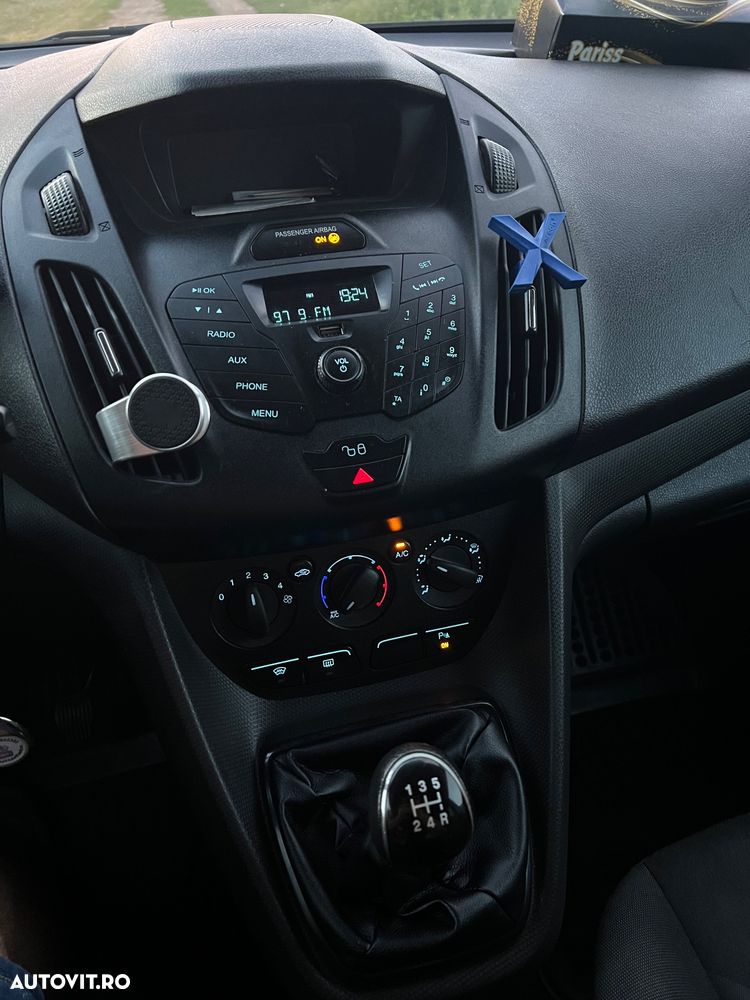 Ford Tourneo Connect 1.5 TDCi SWB (L1) Trend - 23
