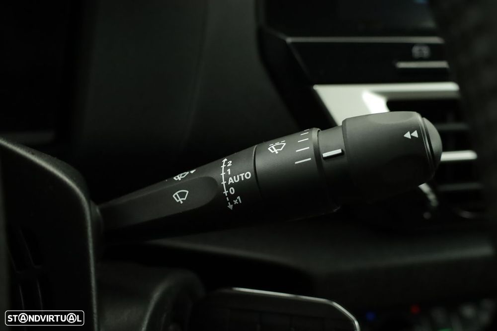 Citroën C4 1.2 PureTech Plus EAT8 - 17