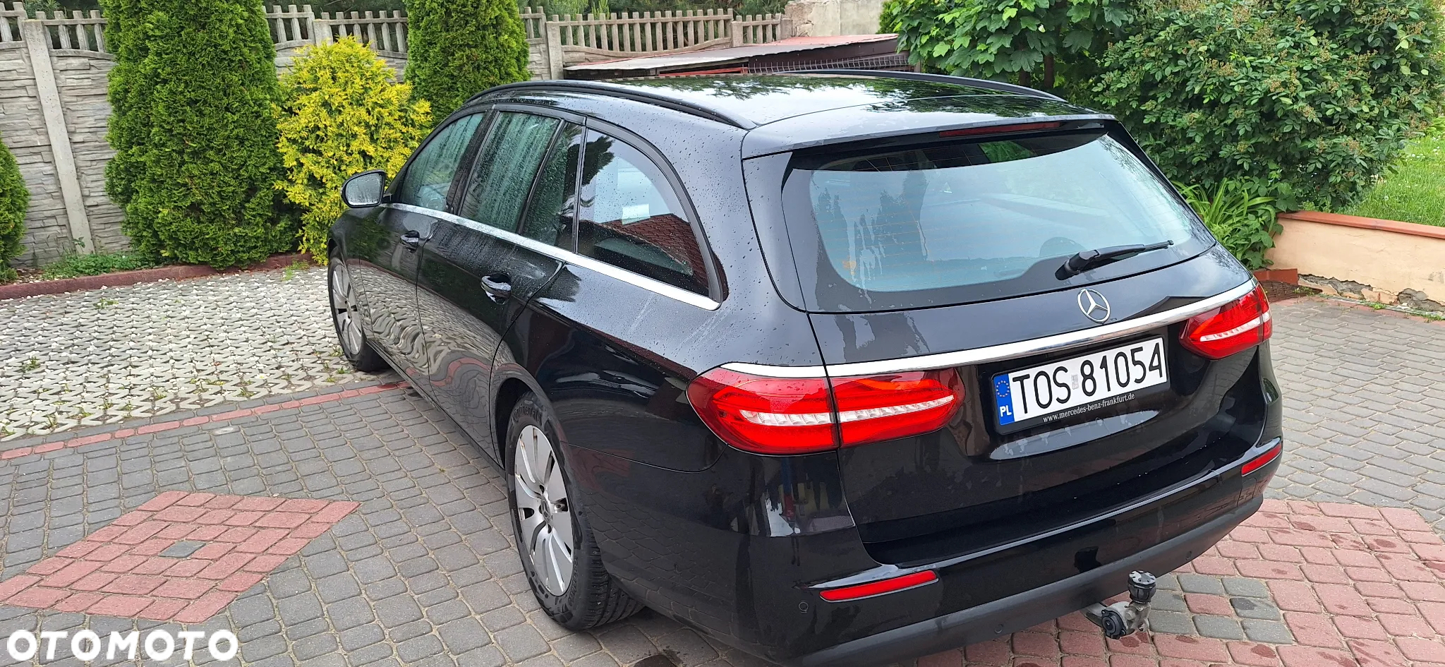 Mercedes-Benz Klasa E 220 d 4Matic T 9G-TRONIC - 5