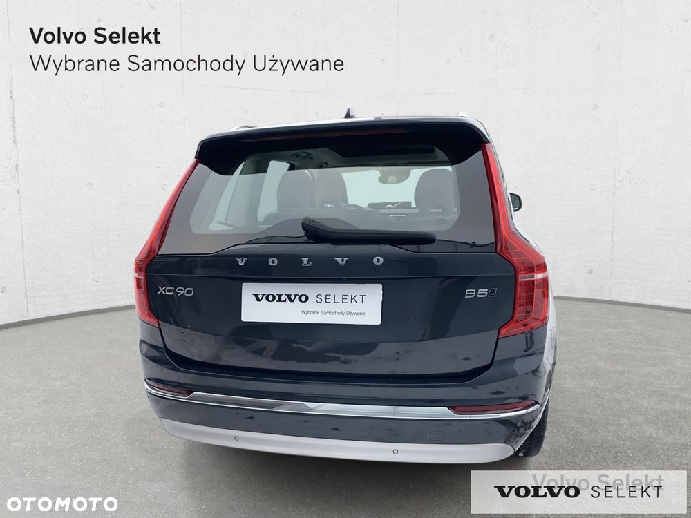 Volvo XC 90 - 7