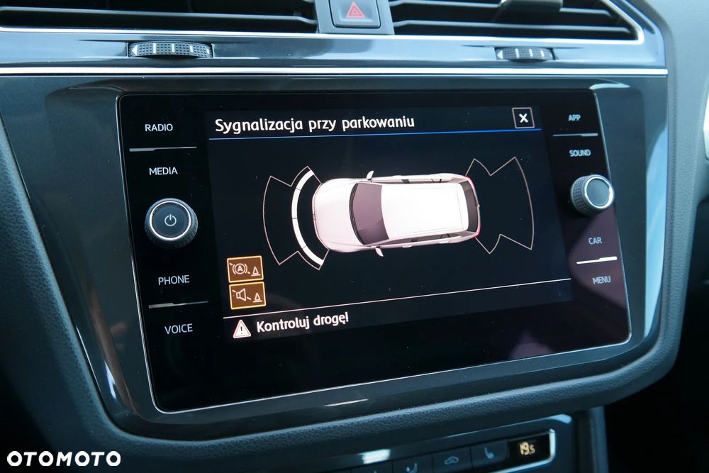 Volkswagen Tiguan 1.5 TSI EVO Trendline - 27