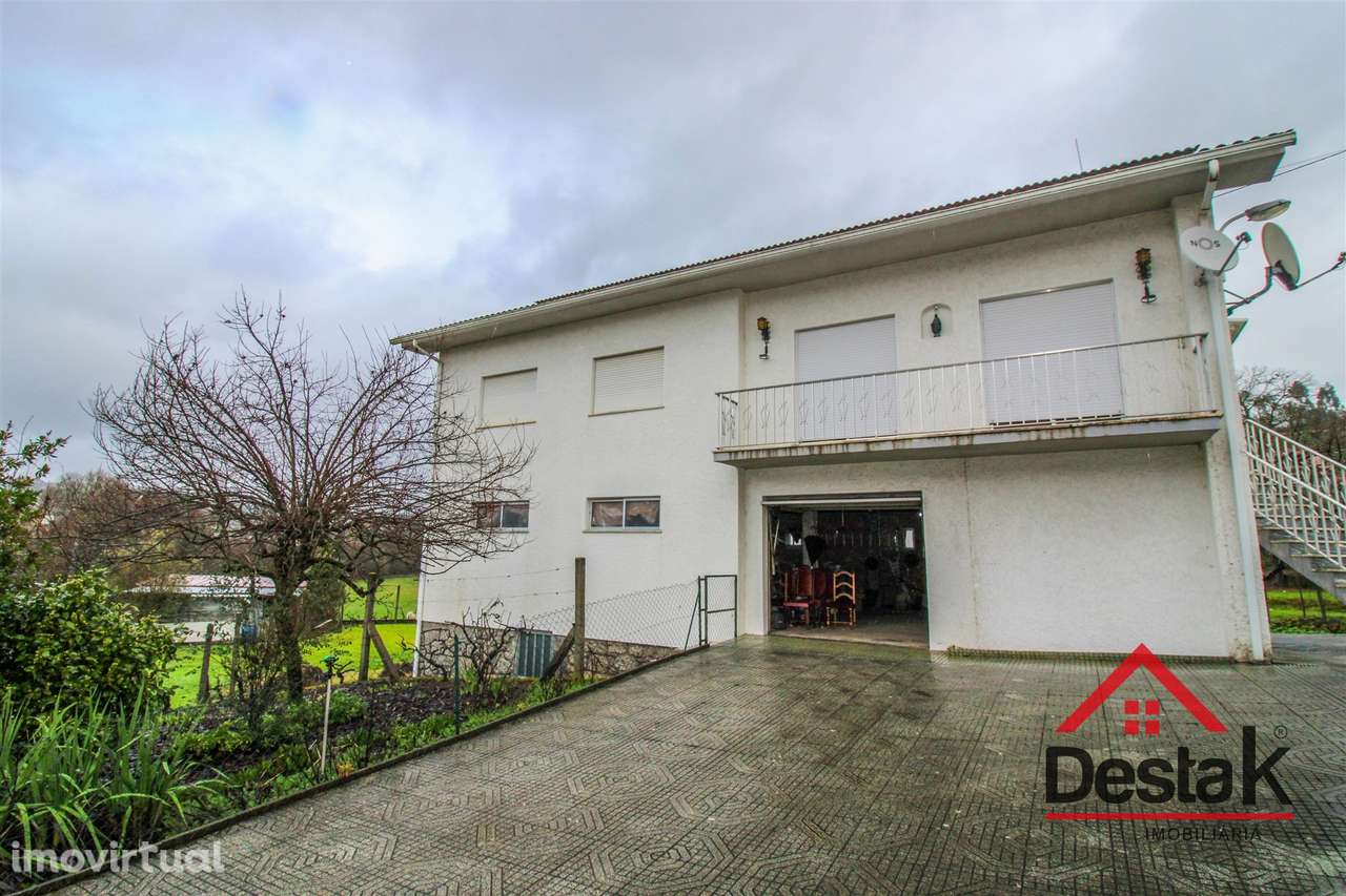 Moradia Isolada V3 para venda em Viseu - Grande imagem: 2/18