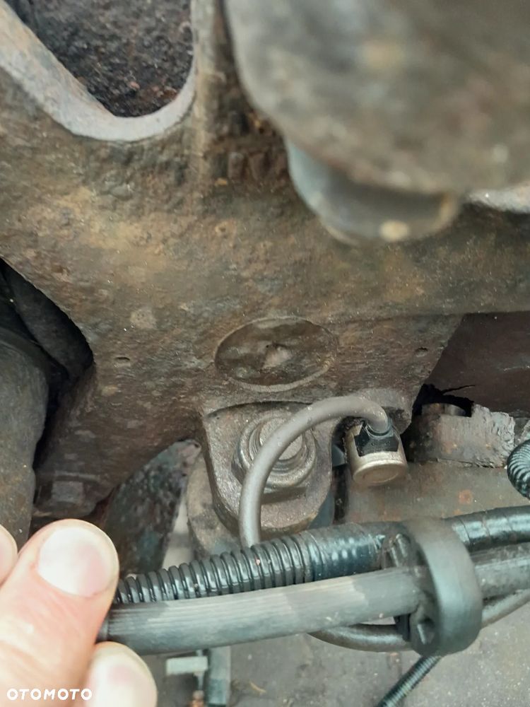 Zawieszenie przednie Iveco Daily bliźniak 05r - 3