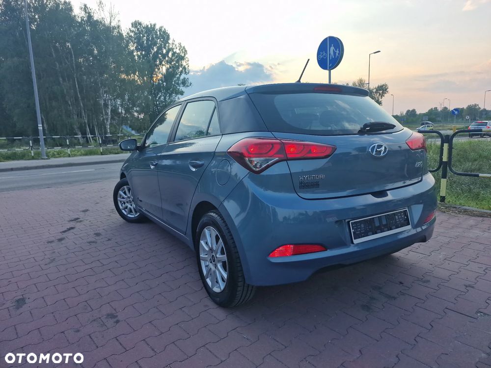 Hyundai i20 1.2 BlueDrive Elegant - 23
