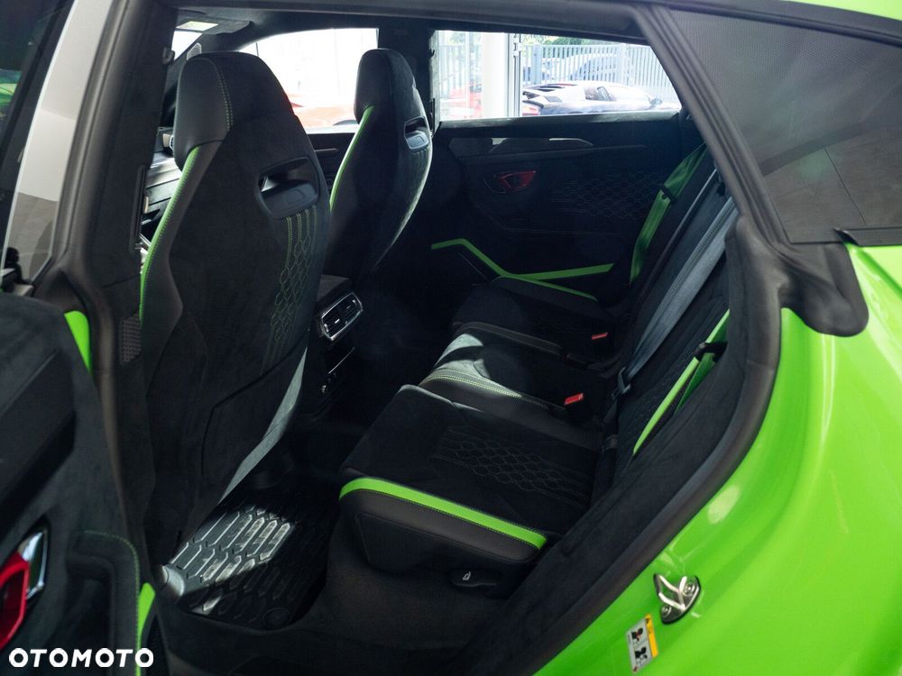 Lamborghini Urus - 8