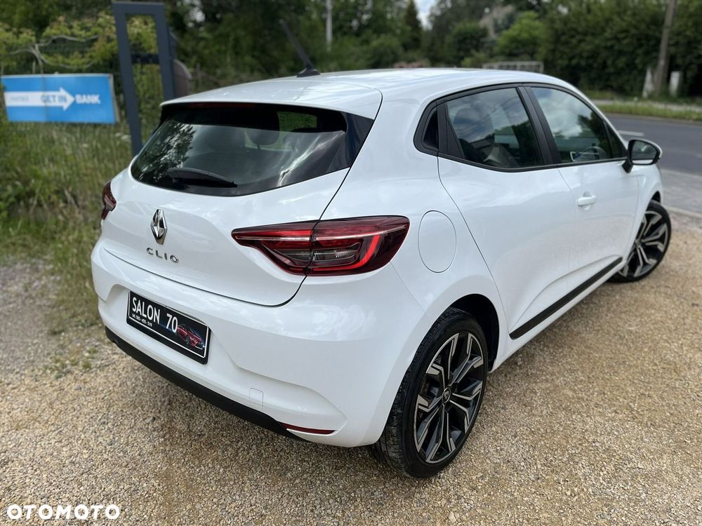 Renault Clio - 8